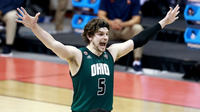 Ohio's Ben Vander Plas celebrates an NCAA tournament win over Virginia